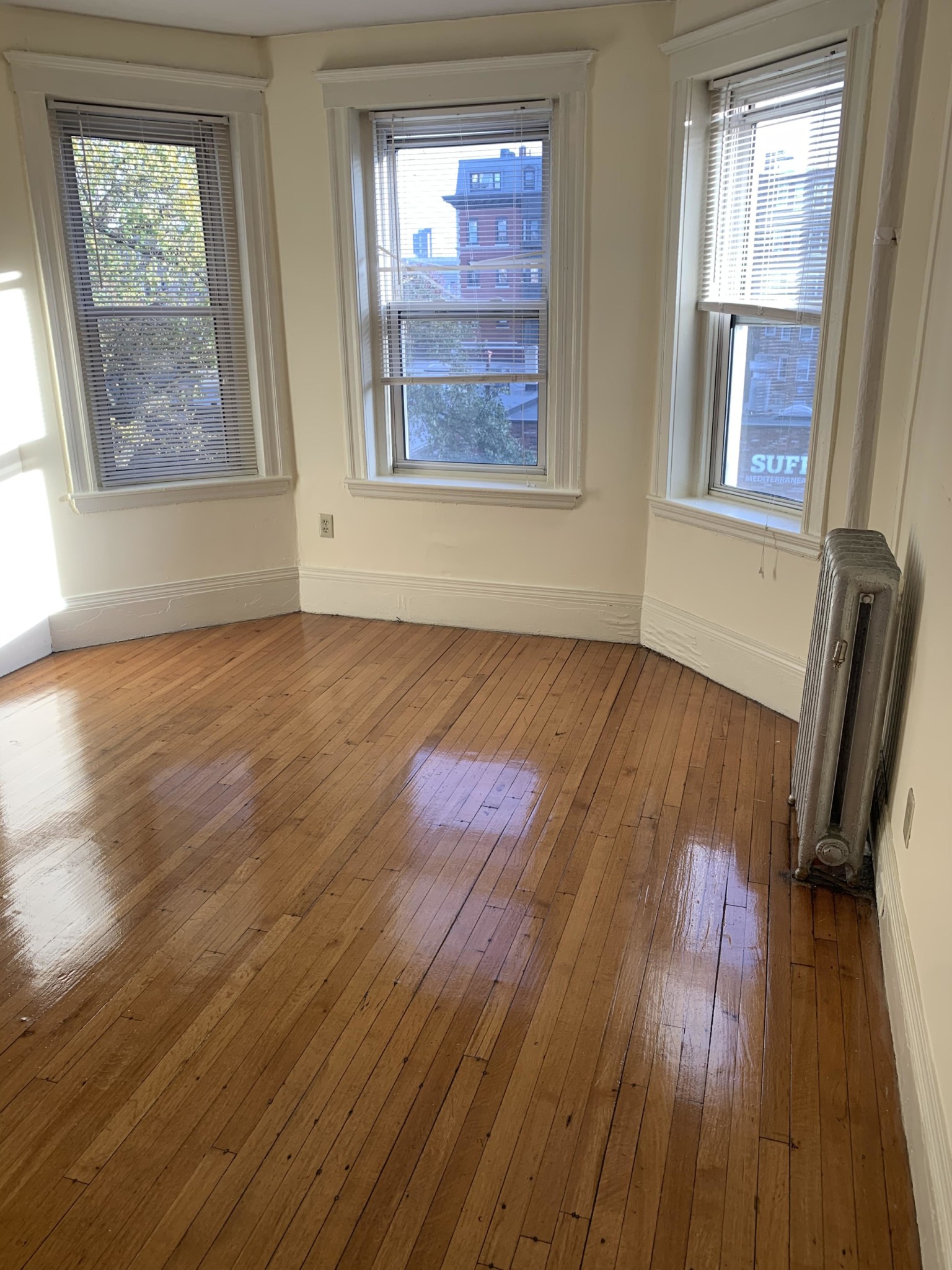 Studio bed, 1 bath apartment for rent at 51 Queensberry St Unit 3, Fenway — photo 2 of 9