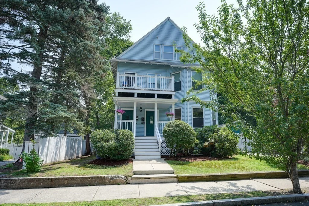 Studio bed, 1 bath apartment for rent at 51 Rangeley Rd Unit 1, Arlington — photo 1 of 19