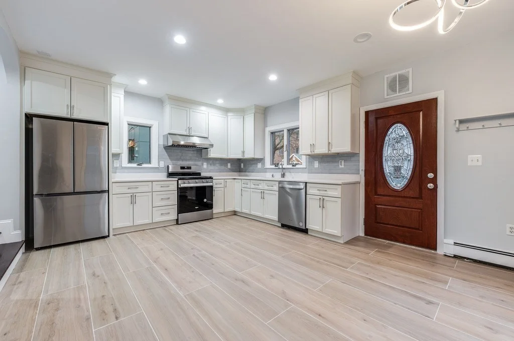 3 bed, 2 bath apartment for rent at 51 Reed Unit 51, North Cambridge — photo 5 of 22