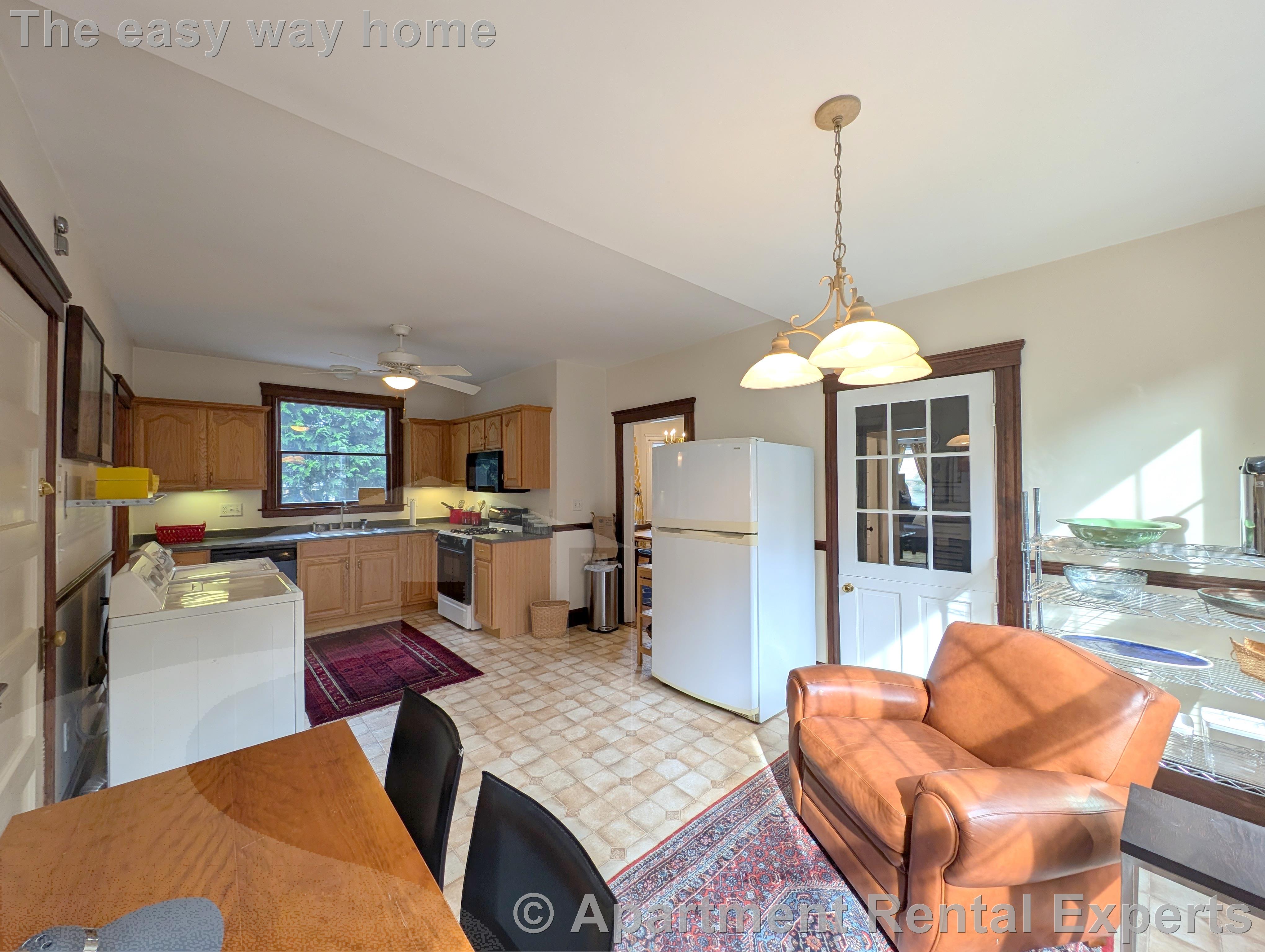 2 bed, 1 bath apartment for rent at 51 Reservoir St Unit 1, Huron Village — photo 12 of 20