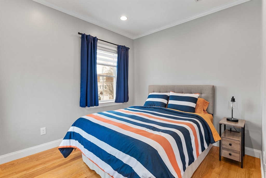 3 bed, 2 bath apartment for rent at 51 Robey Unit 51, Roxbury — photo 9 of 29