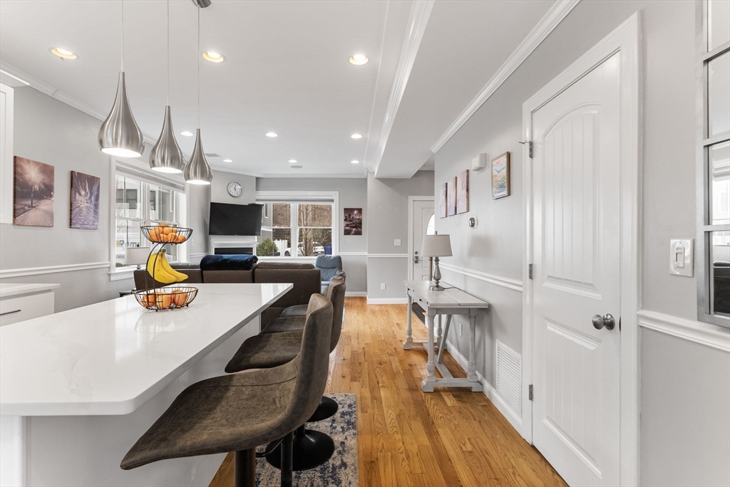 3 bed, 2 bath apartment for rent at 51 Robey Unit 51, Roxbury — photo 3 of 29