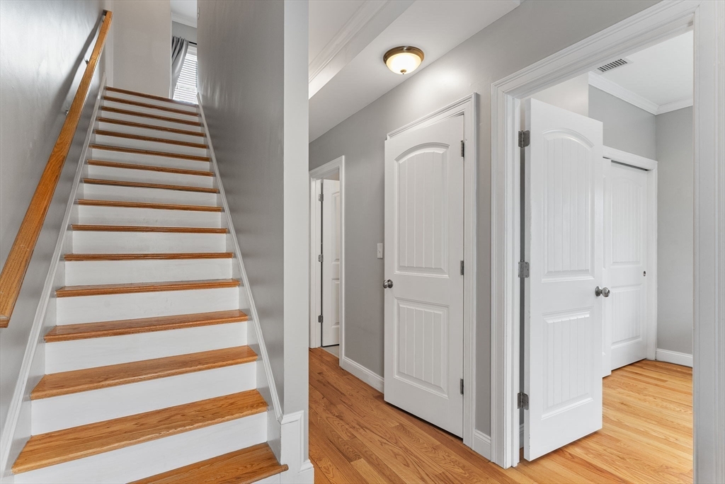 3 bed, 2 bath apartment for rent at 51 Robey Unit 51, Roxbury — photo 15 of 29