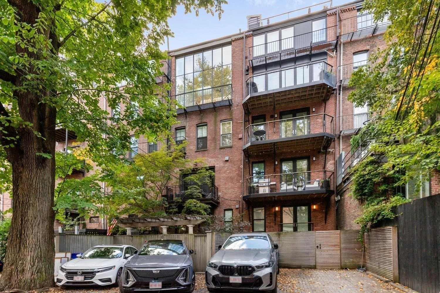 2 bed, 3 bath apartment for rent at 51 Rutland Sq Unit PH, South End — photo 34 of 34