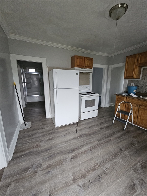 2 bed, 1 bath apartment for rent at 51 Rutledge Ave Unit 2nd fl, Springfield — photo 7 of 8