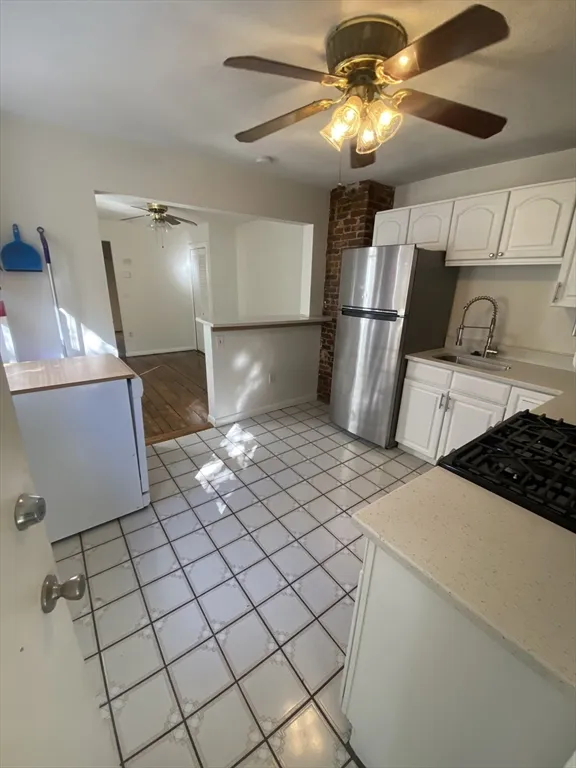 1 bed, 1 bath apartment for rent at 51 School Unit 1, Charlestown — photo 11 of 11