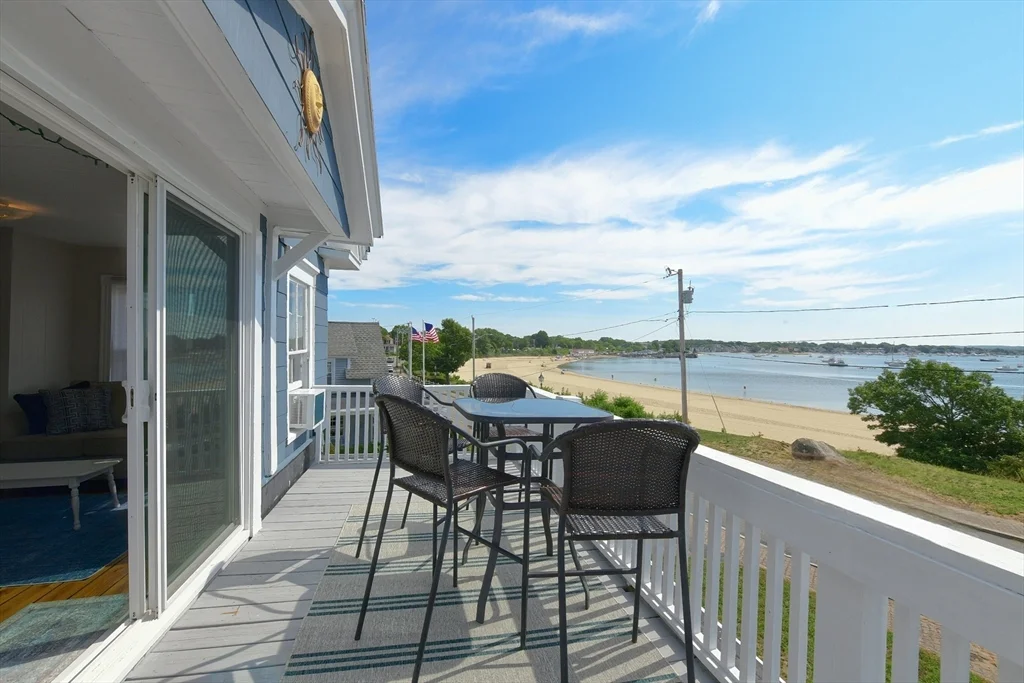 4 bed, 1 bath apartment for rent at 51 South Blvd Unit Weekly, Onset Bay — photo 13 of 31