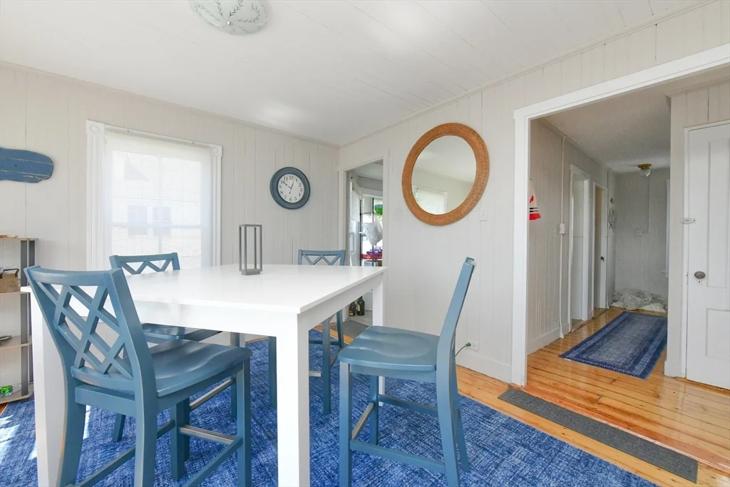 4 bed, 1 bath apartment for rent at 51 South Blvd Unit Weekly, Onset Bay — photo 7 of 31