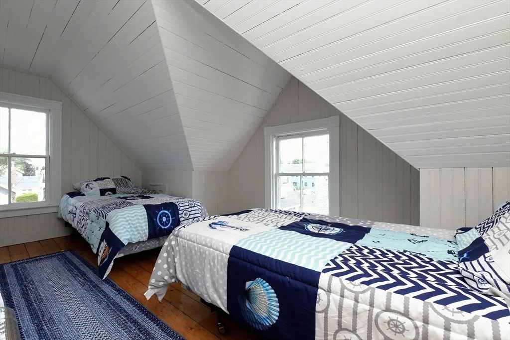 4 bed, 1 bath apartment for rent at 51 South Blvd Unit Weekly, Onset Bay — photo 23 of 31