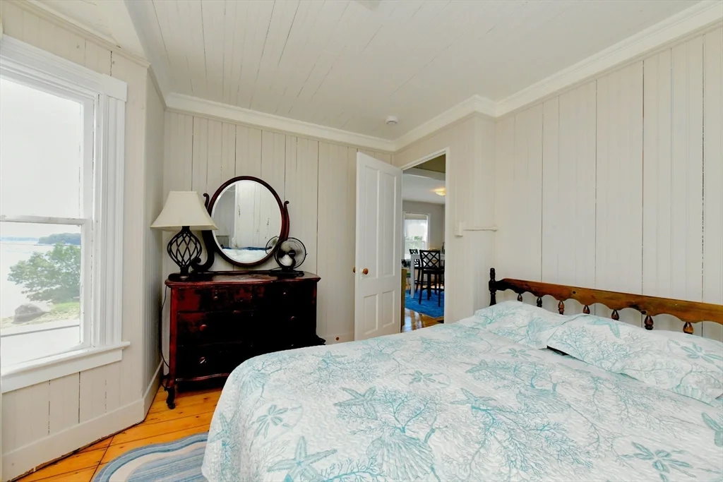 4 bed, 1 bath apartment for rent at 51 South Blvd Unit Weekly, Onset Bay — photo 18 of 31