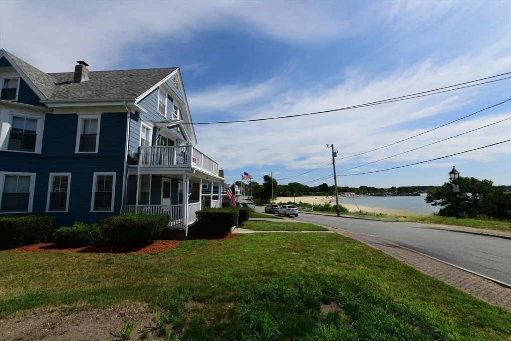 4 bed, 1 bath apartment for rent at 51 South Blvd Unit Weekly, Onset Bay — photo 28 of 31