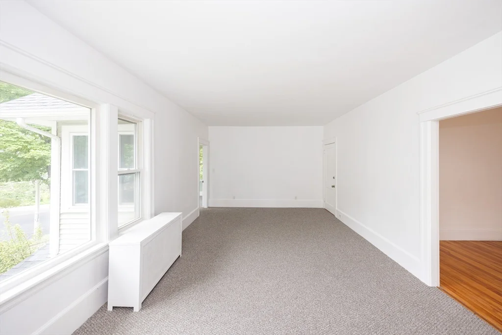 3 bed, 1 bath apartment for rent at 51 South Lenox St Unit 2, Worcester — photo 8 of 17