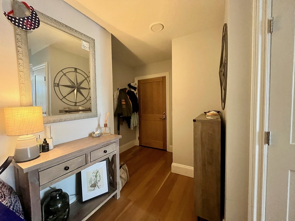 1 bed, 1 bath apartment for rent at 51 South St Unit 204, Hingham — photo 11 of 14