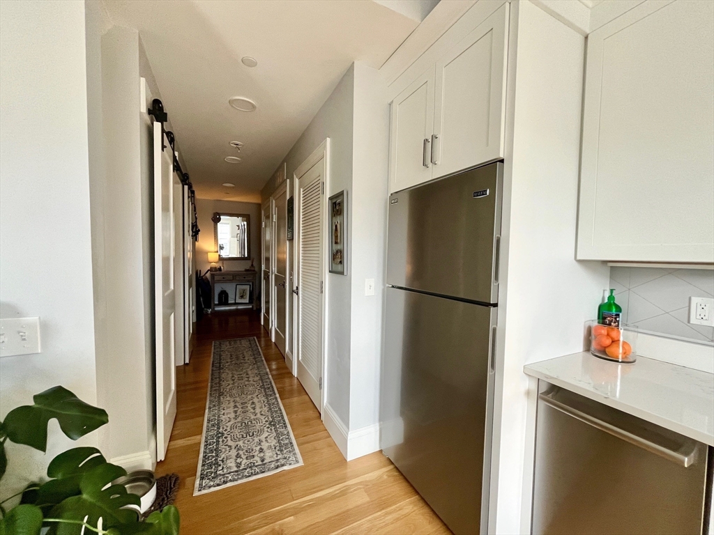 1 bed, 1 bath apartment for rent at 51 South St Unit 204, Hingham — photo 6 of 14