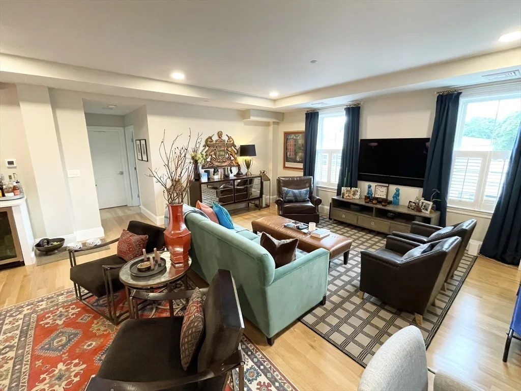 2 bed, 1 bath apartment for rent at 51 South St Unit 302, Hingham — photo 6 of 17
