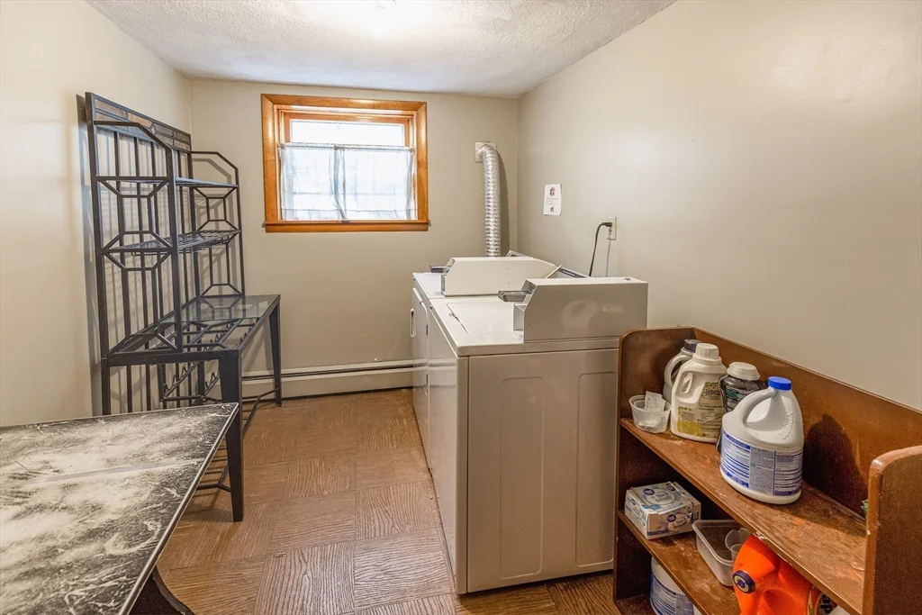 1 bed, 1 bath apartment for rent at 51 Stoughton St Unit 1, Quincy — photo 9 of 9