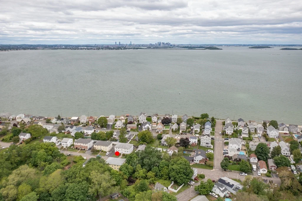 1 bed, 1 bath apartment for rent at 51 Stoughton St Unit 1, Quincy — photo 1 of 9