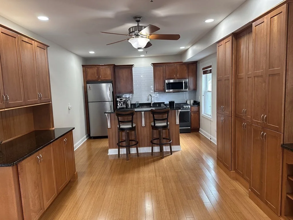 2 bed, 2 bath apartment for rent at 51 Taylor St Unit 4, Waltham — photo 2 of 30