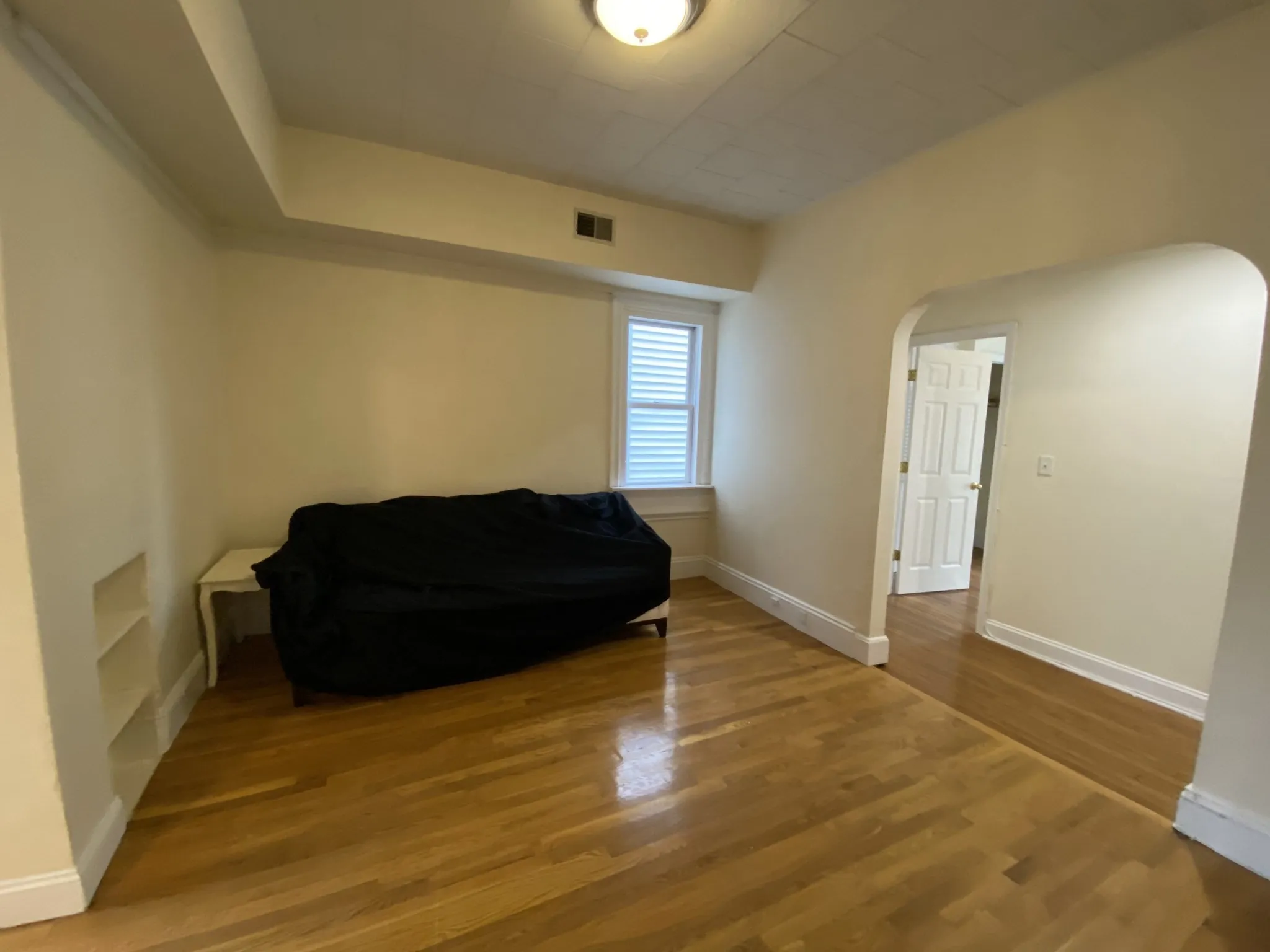 3 bed, 1 bath apartment for rent at 51 Telegraph St Unit 2, South Boston — photo 7 of 25