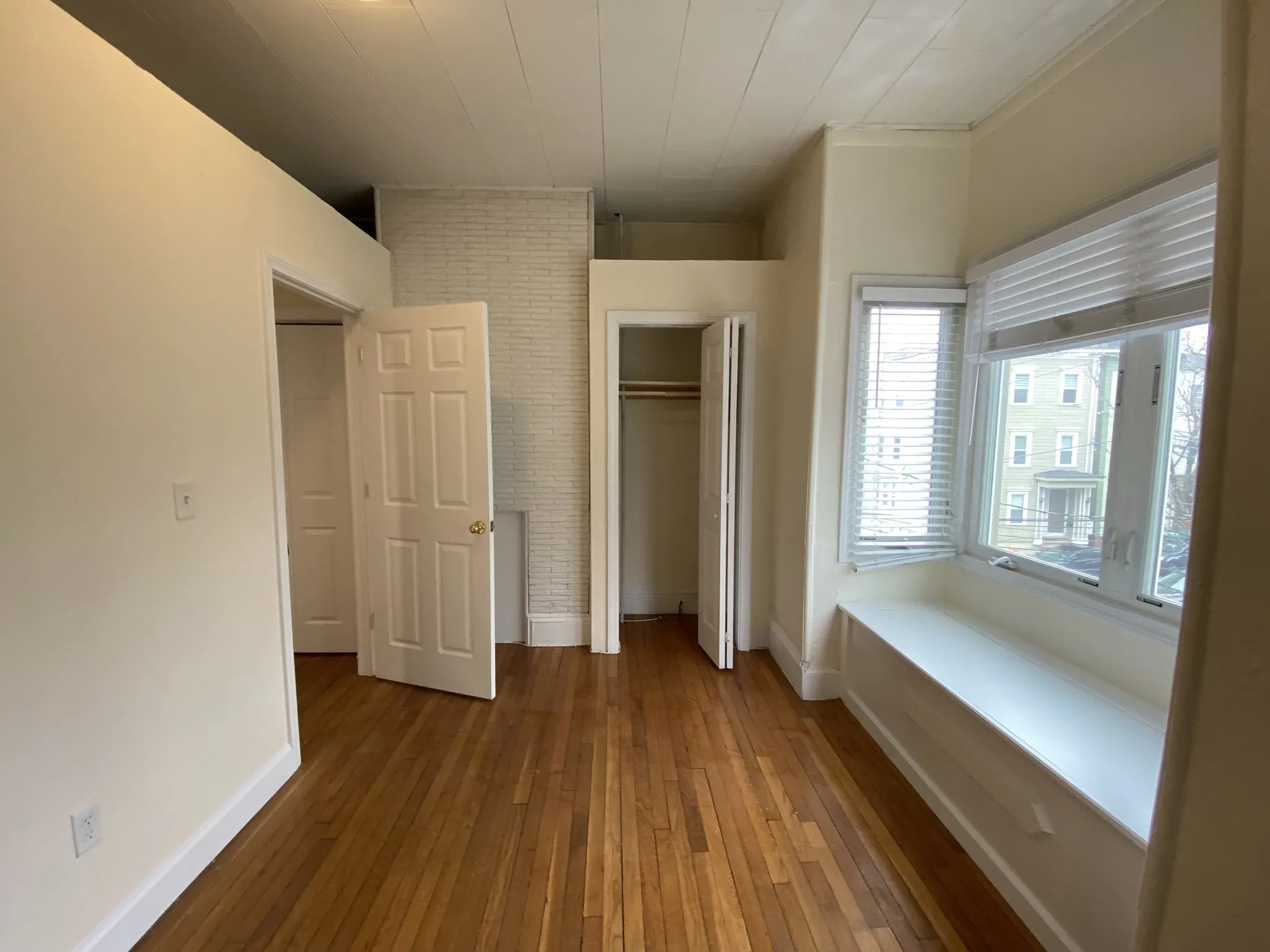 3 bed, 1 bath apartment for rent at 51 Telegraph St Unit 2, South Boston — photo 13 of 25