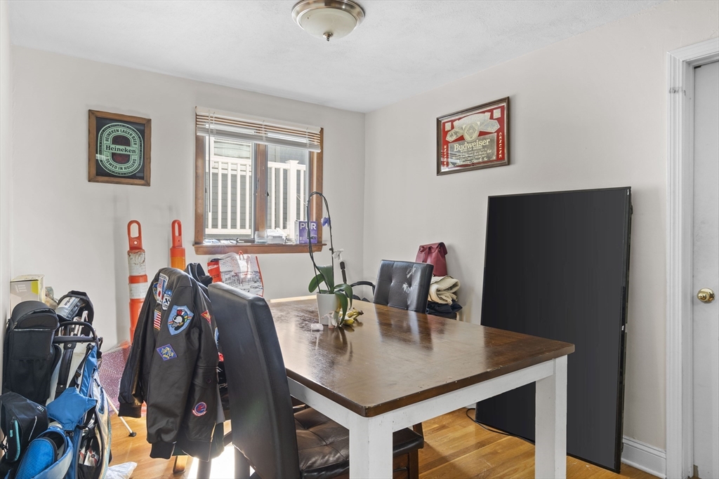3 bed, 1 bath apartment for rent at 51 Telegraph Unit 2, South Boston — photo 4 of 12