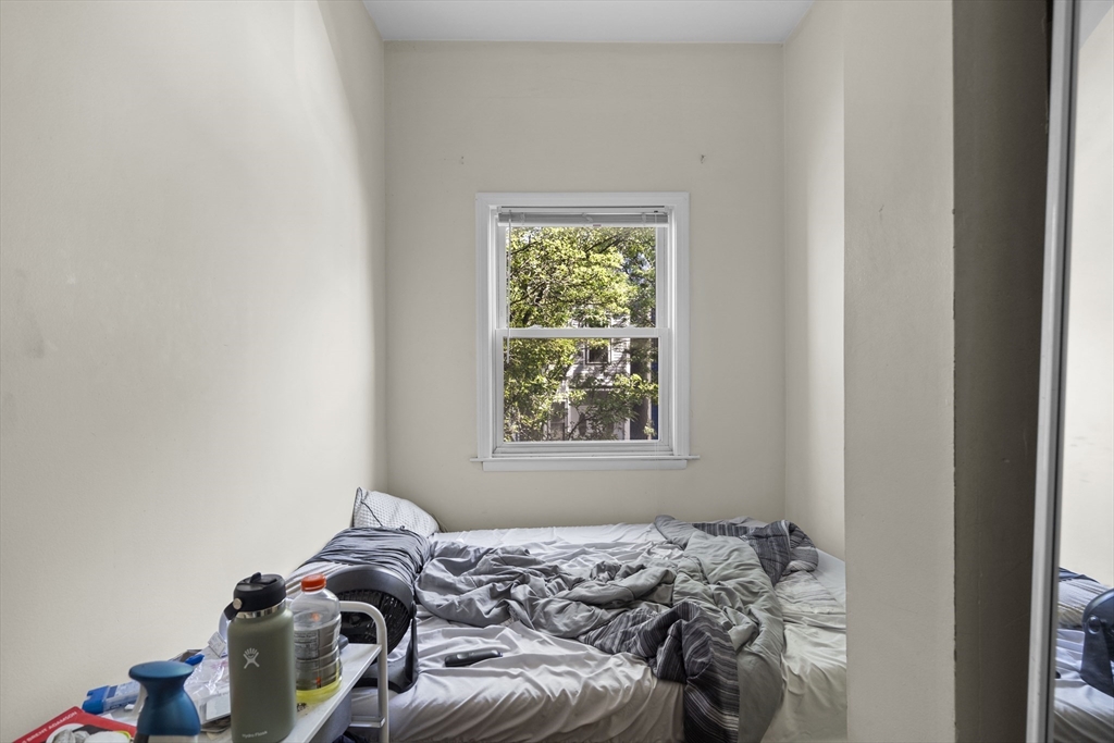 3 bed, 1 bath apartment for rent at 51 Telegraph Unit 2, South Boston — photo 11 of 12
