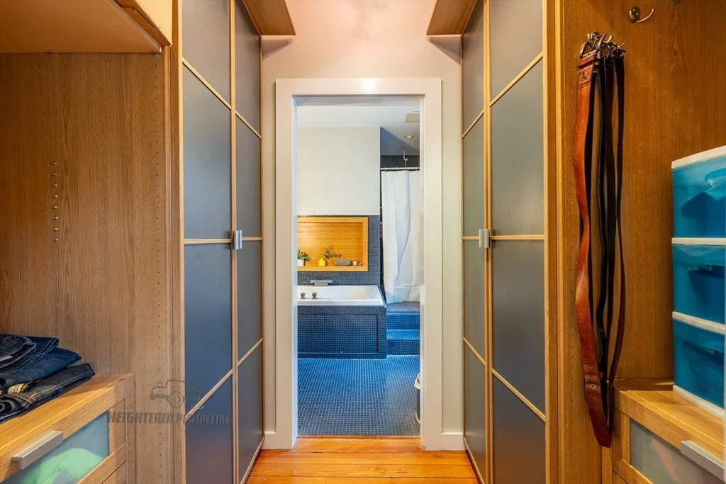 3 bed, 2 bath apartment for rent at 51 Waldeck St Unit 1, Dorchester — photo 23 of 33