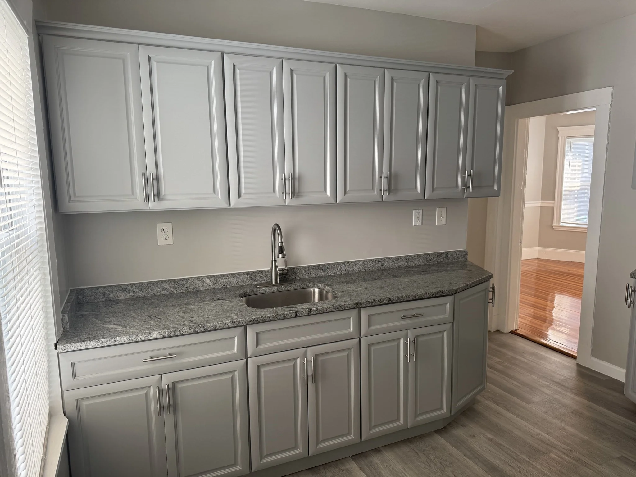 3 bed, 1 bath apartment for rent at 51 Withington Unit 2, Dorchester — photo 7 of 16