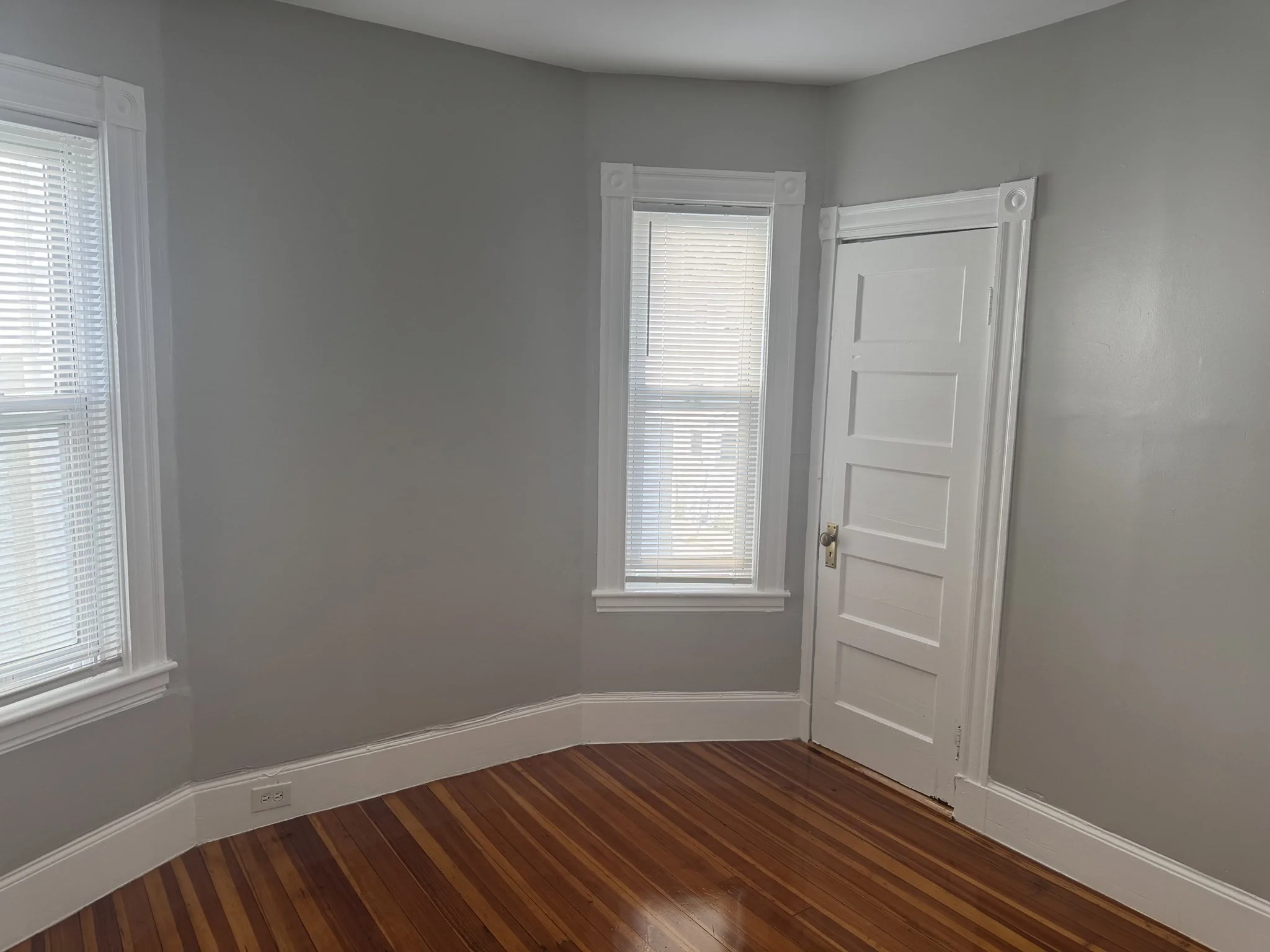 3 bed, 1 bath apartment for rent at 51 Withington Unit 2, Dorchester — photo 13 of 16