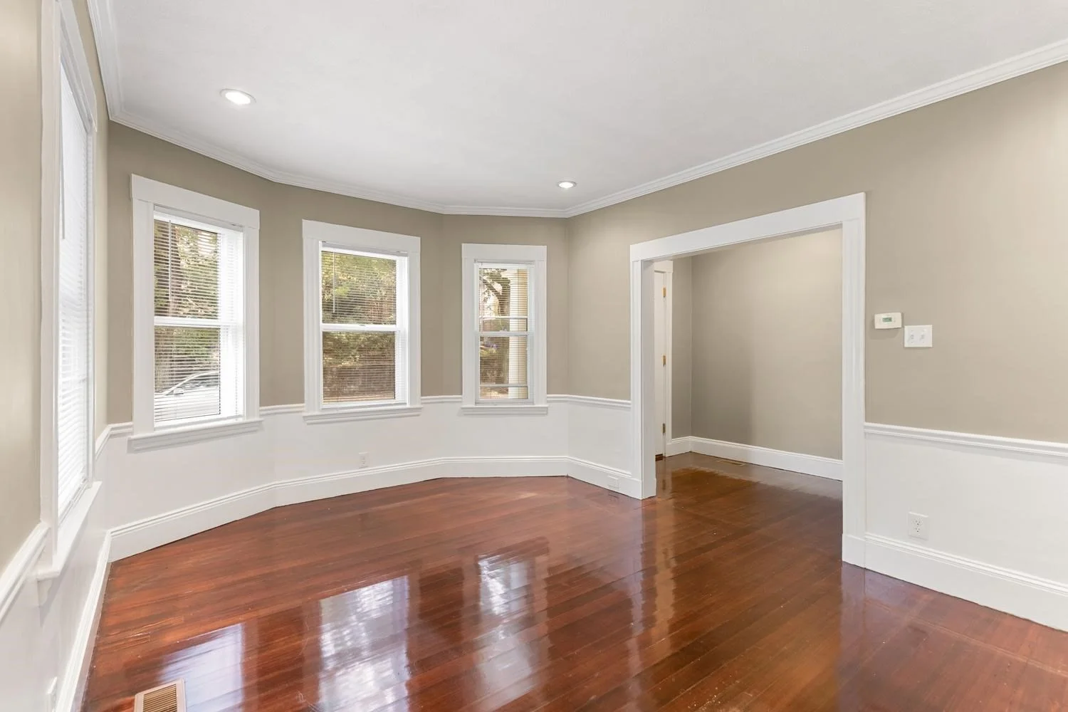 2 bed, 1 bath apartment for rent at 51 Wolcott Rd Unit 1, Chestnut Hill — photo 6 of 30