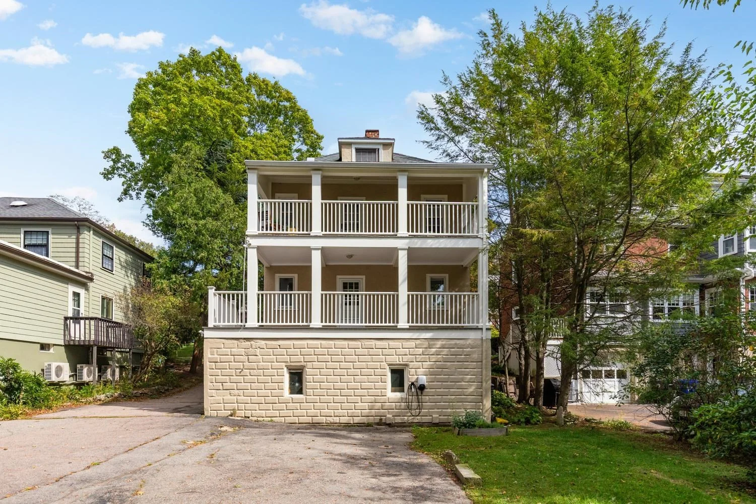 2 bed, 1 bath apartment for rent at 51 Wolcott Rd Unit 1, Chestnut Hill — photo 29 of 30