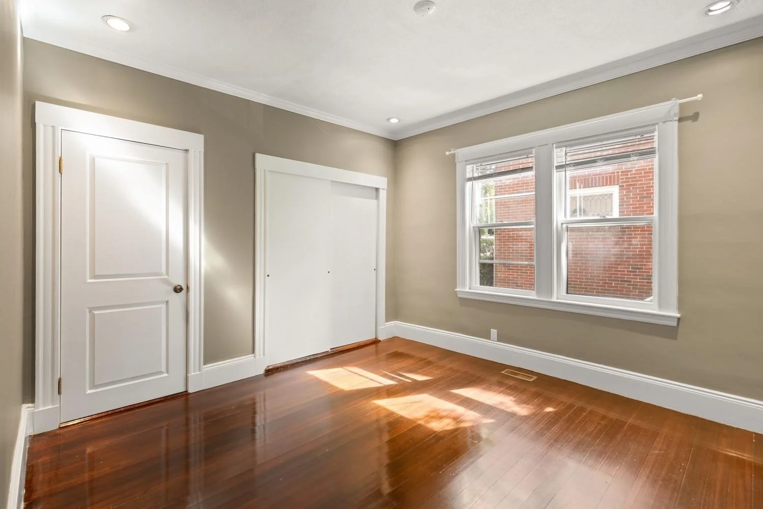 2 bed, 1 bath apartment for rent at 51 Wolcott Rd Unit 1, Chestnut Hill — photo 23 of 30