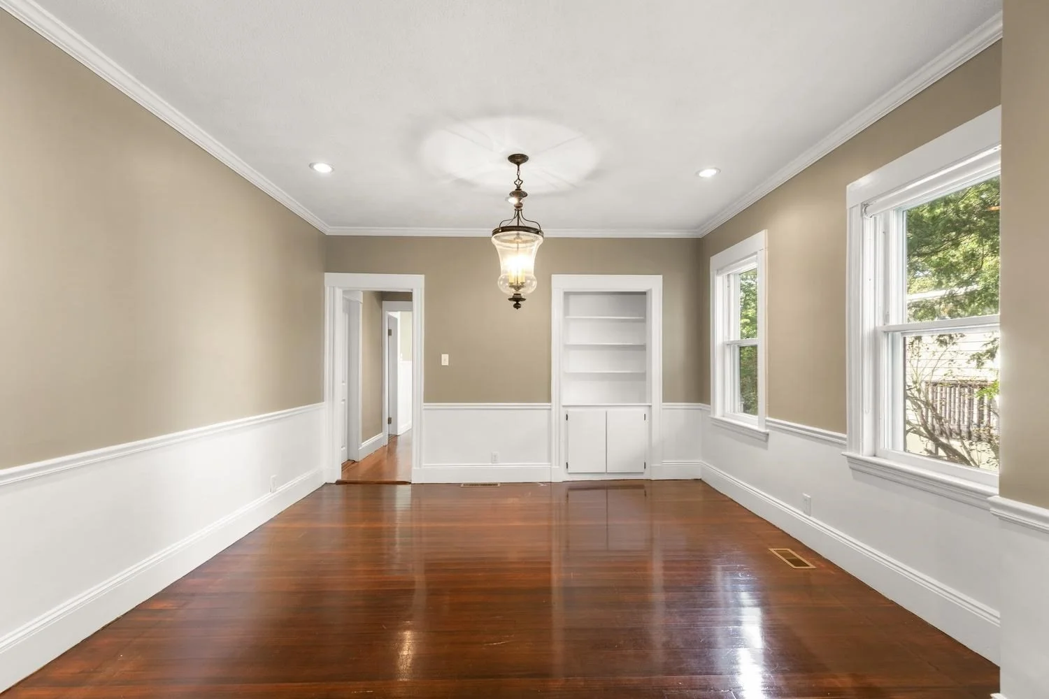 2 bed, 1 bath apartment for rent at 51 Wolcott Rd Unit 1, Chestnut Hill — photo 25 of 30