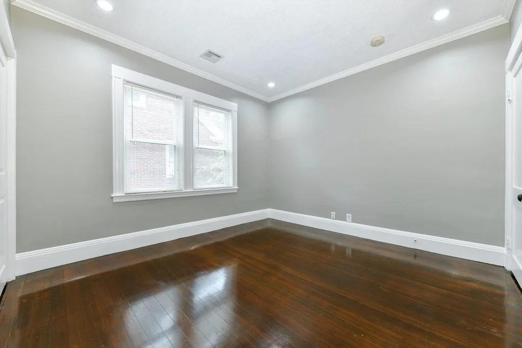 2 bed, 1 bath apartment for rent at 51 Wolcott Rd Unit 1, Chestnut Hill — photo 18 of 22