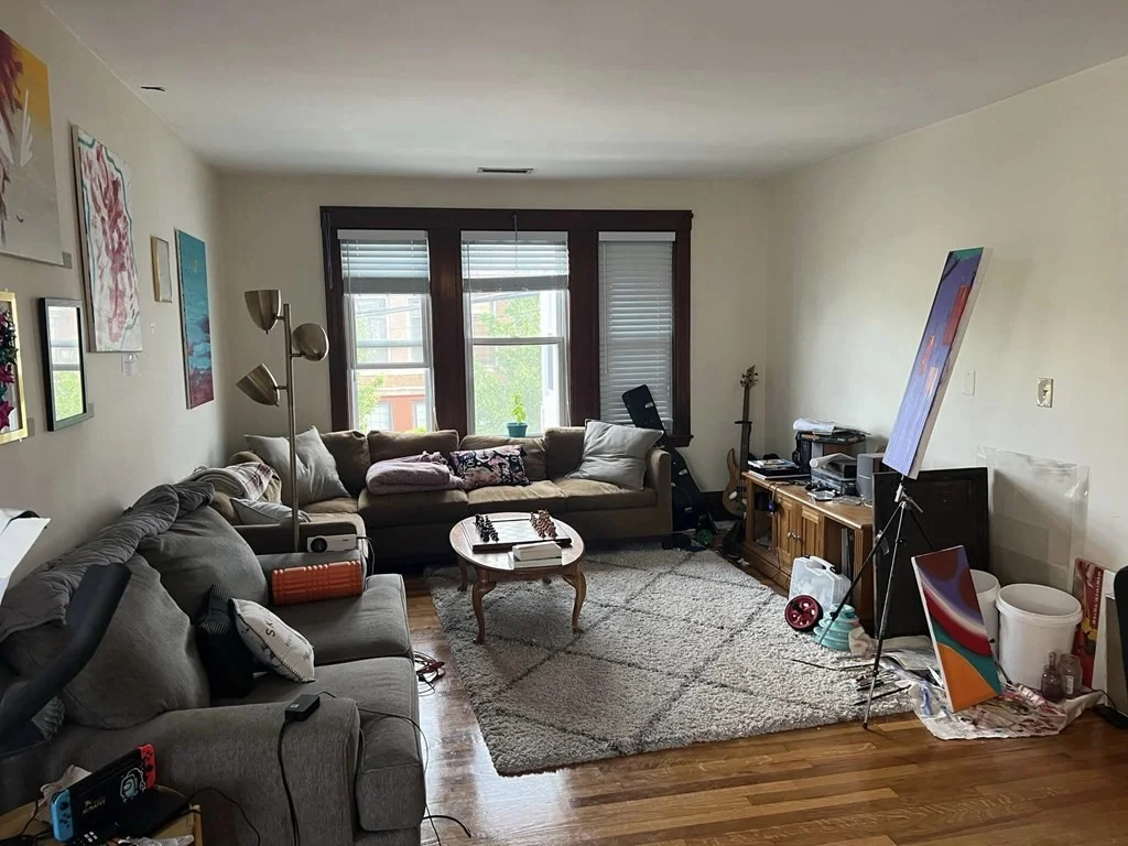 3 bed, 1 bath apartment for rent at 51 Yale St Unit 2, Tufts University