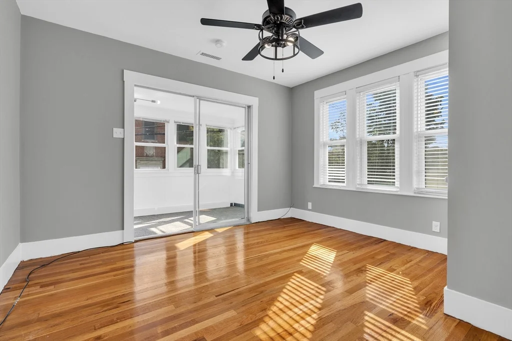 3 bed, 1 bath apartment for rent at 51 Yale St Unit 51, Tufts University — photo 13 of 18
