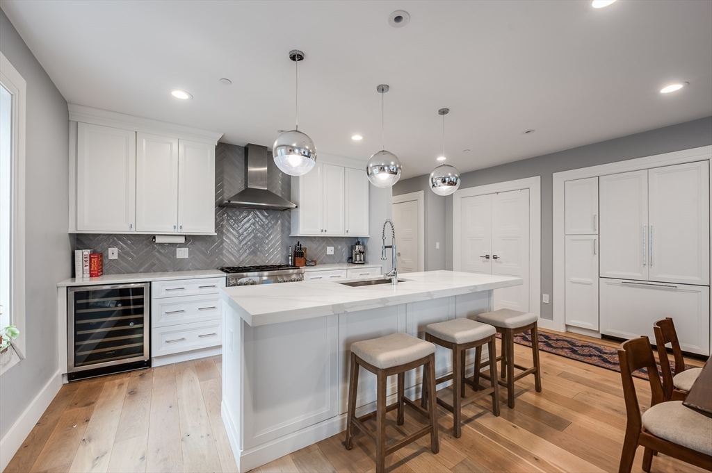 3 bed, 2 bath apartment for rent at 510 Dorchester Ave Unit 2R, South Boston — photo 2 of 34