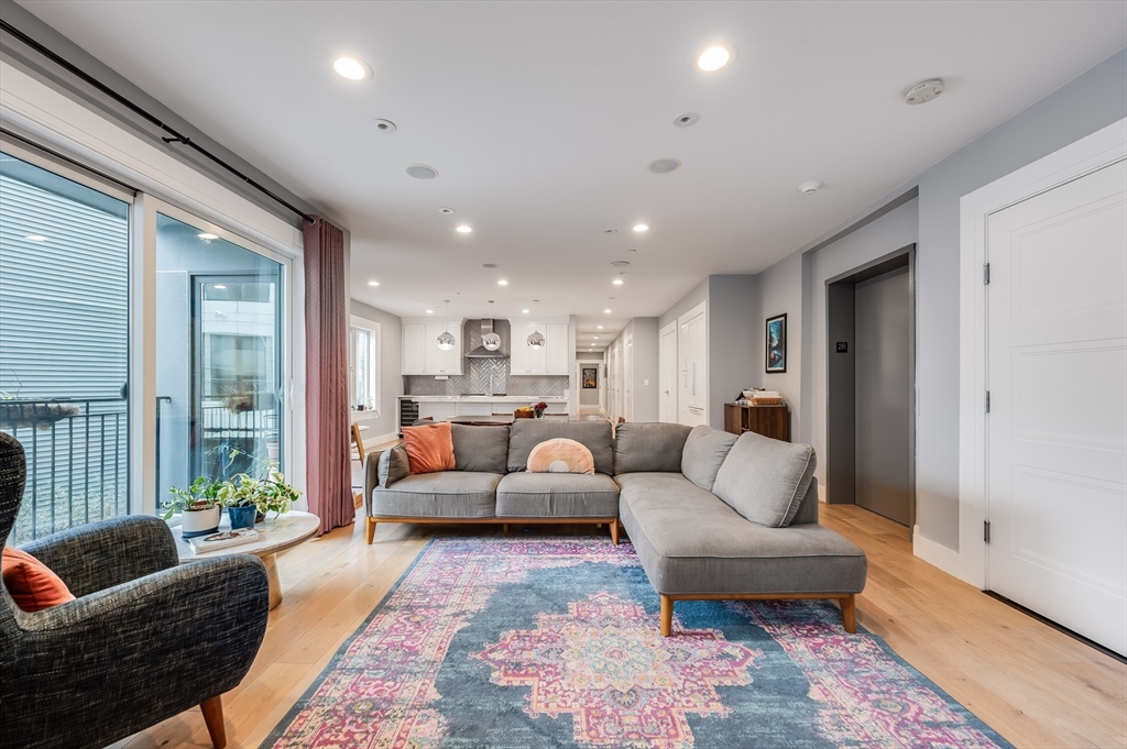 3 bed, 2 bath apartment for rent at 510 Dorchester Ave Unit 2R, South Boston — photo 11 of 34