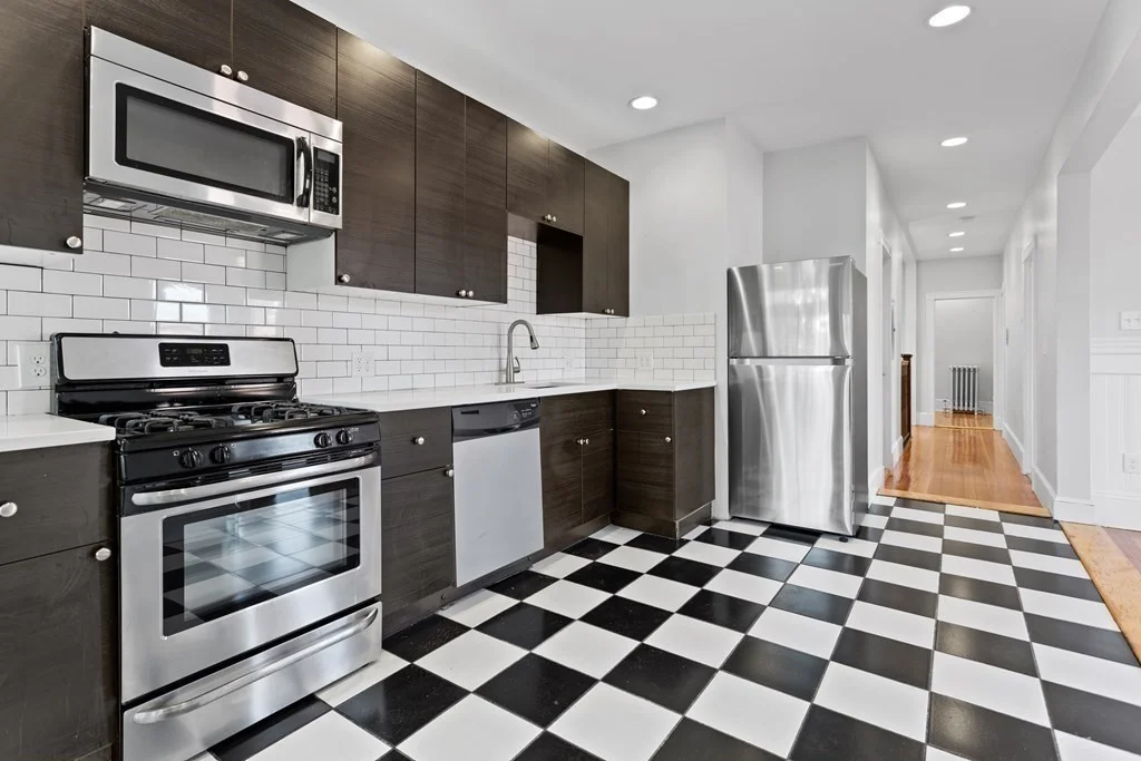 4 bed, 1 bath apartment for rent at 510 Talbot Ave Unit 3, Dorchester — photo 4 of 26