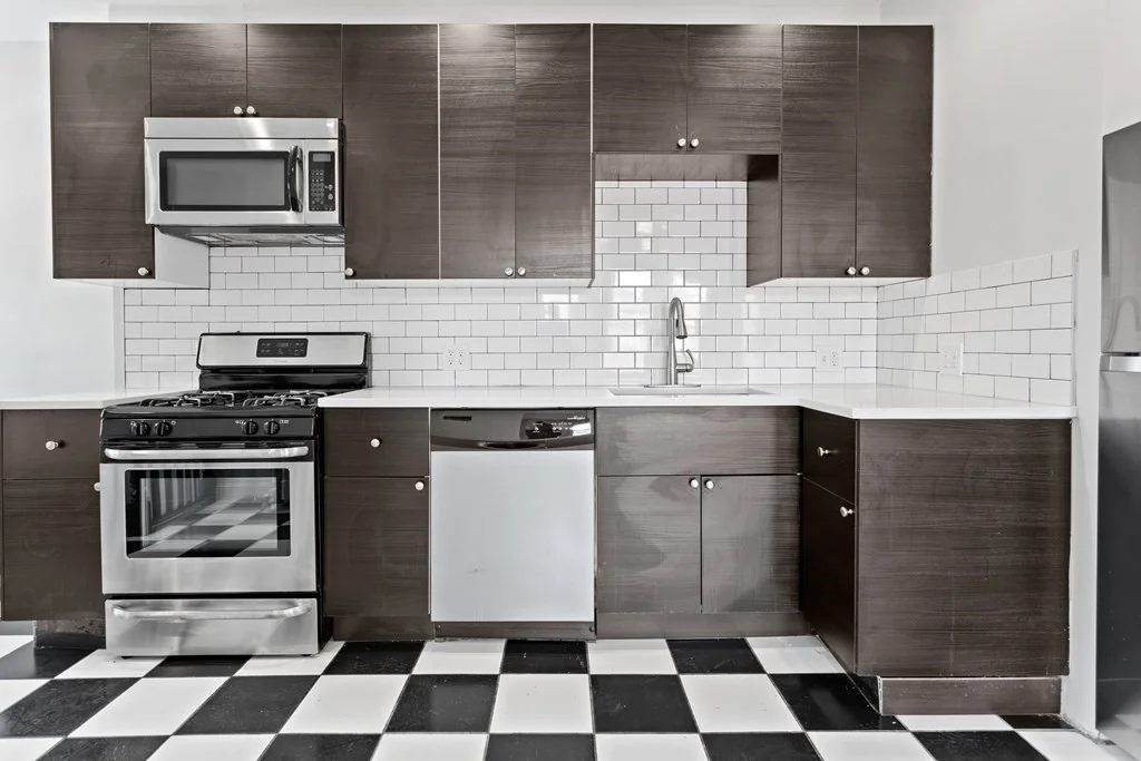 4 bed, 1 bath apartment for rent at 510 Talbot Ave Unit 3, Dorchester — photo 1 of 26