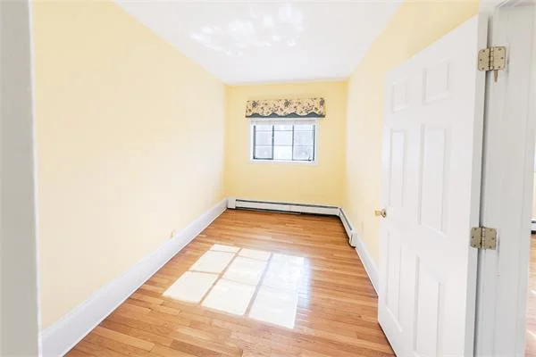 1 bed, 1 bath apartment for rent at 511 Beacon St Unit 12, Back Bay — photo 4 of 7