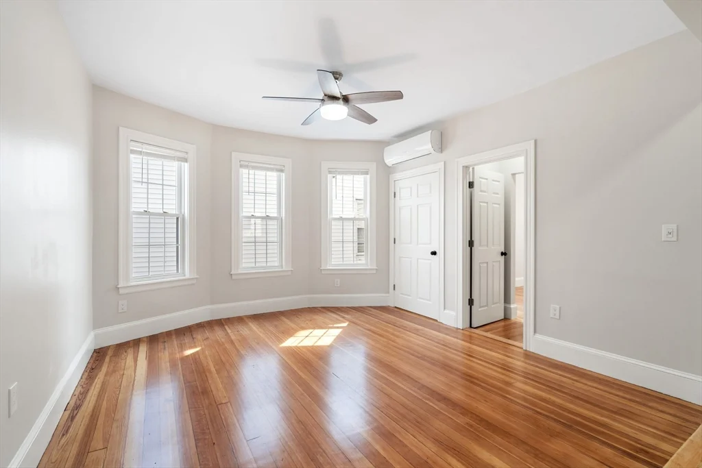 3 bed, 1 bath apartment for rent at 511 Geneva Ave Unit 2, Dorchester — photo 2 of 16