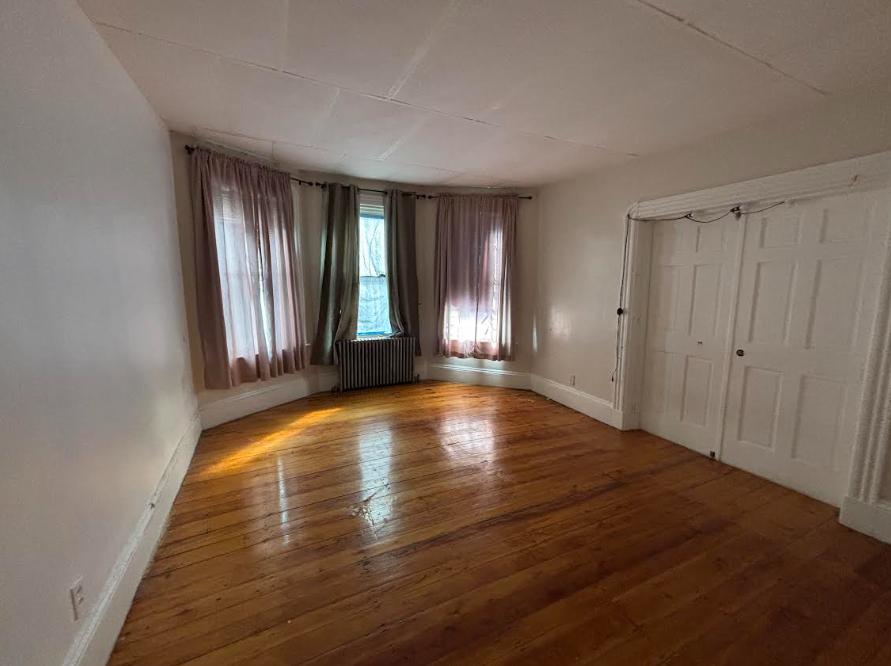 3 bed, 1 bath apartment for rent at 511 Medford St Unit 1, Magoun Square — photo 7 of 16