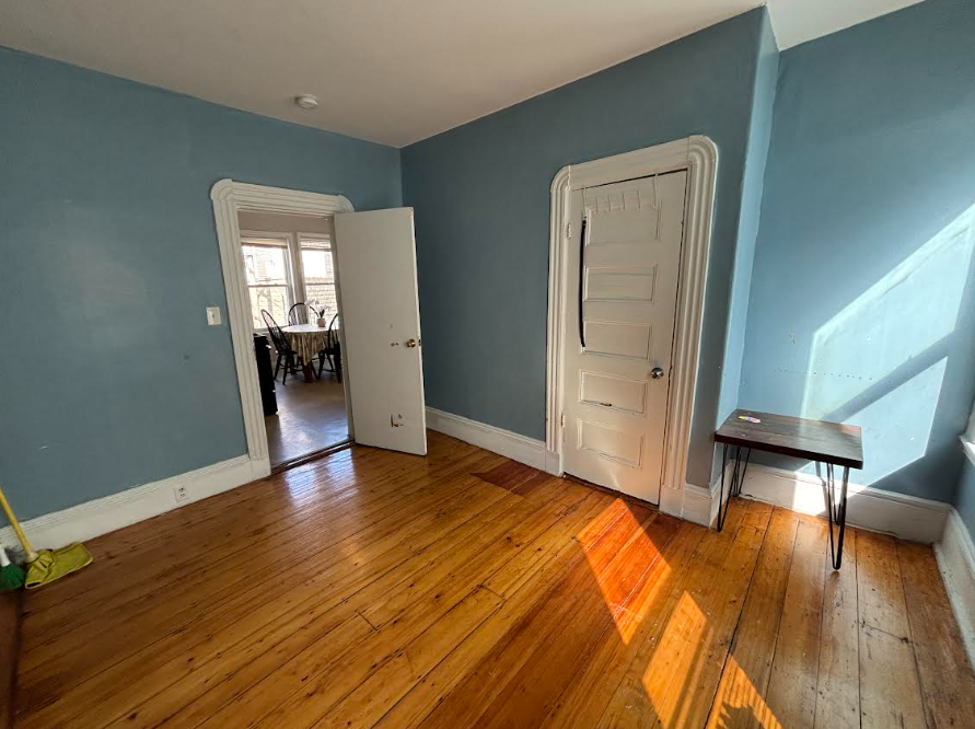 3 bed, 1 bath apartment for rent at 511 Medford St Unit 1, Magoun Square — photo 14 of 16
