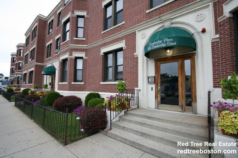 2 bed, 1 bath apartment for rent at 512 Cambridge St Unit 3, Allston