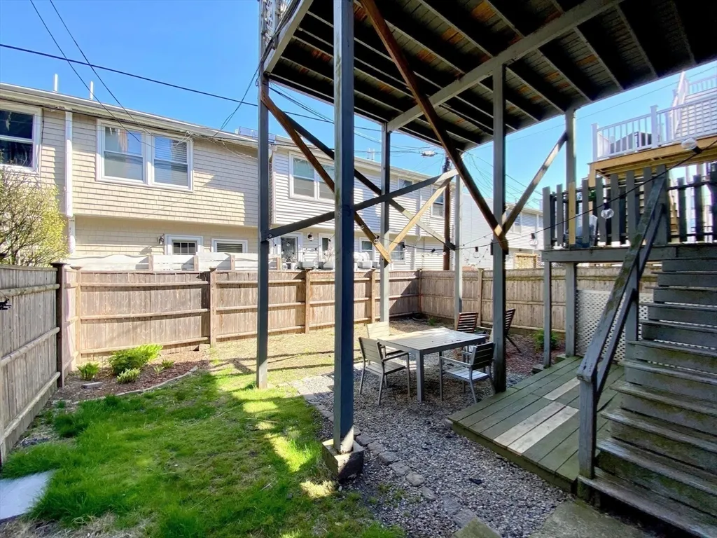 1 bed, 2 bath apartment for rent at 512 East 3rd St Unit 1, South Boston — photo 2 of 12