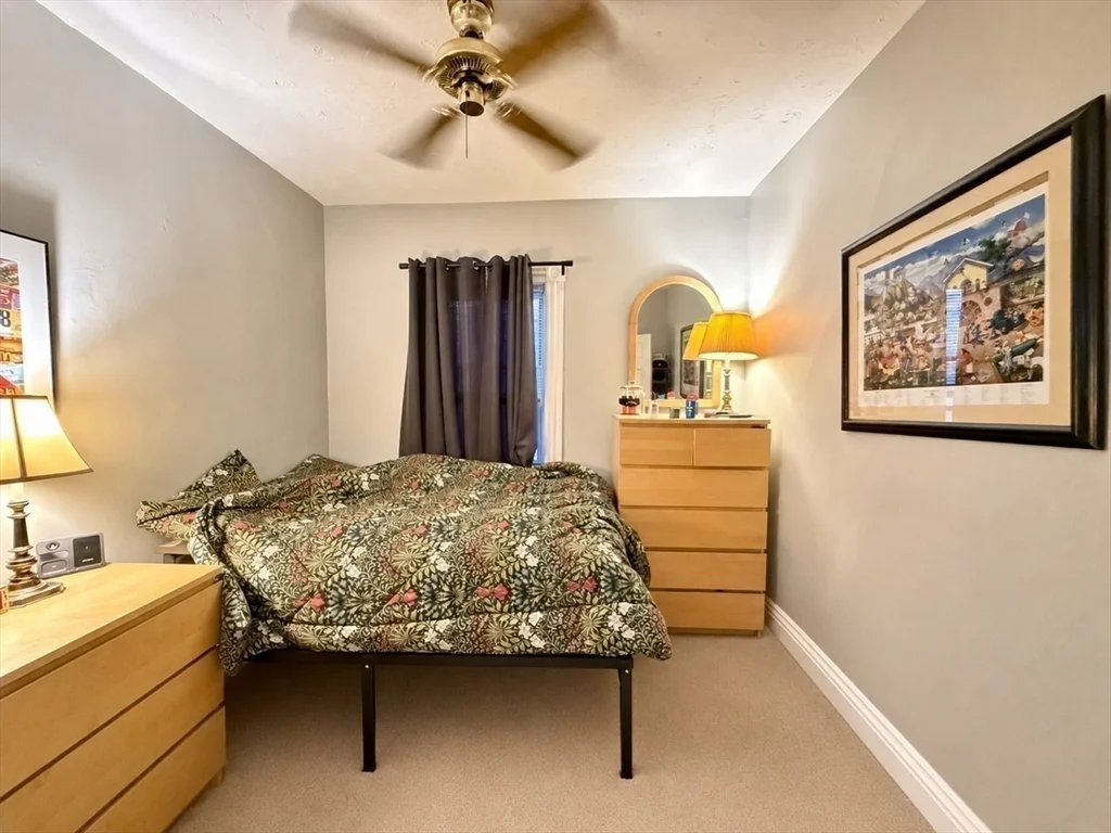 2 bed, 1 bath apartment for rent at 512 East 3rd St Unit 2, South Boston — photo 5 of 6