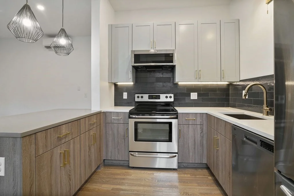 2 bed, 1 bath apartment for rent at 512 Massachusetts Ave Unit 3, South End — photo 2 of 17