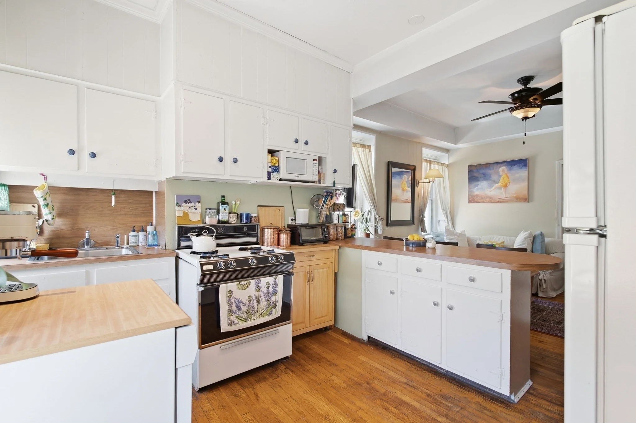 2 bed, 1 bath apartment for rent at 513-515 E 6th St Unit 3, South Boston — photo 7 of 10