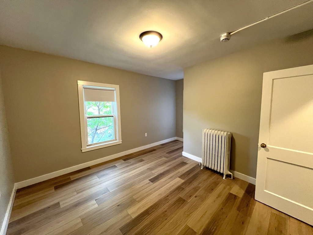 2 bed, 1 bath apartment for rent at 513-517 Franklin St Unit 517, Melrose — photo 8 of 10